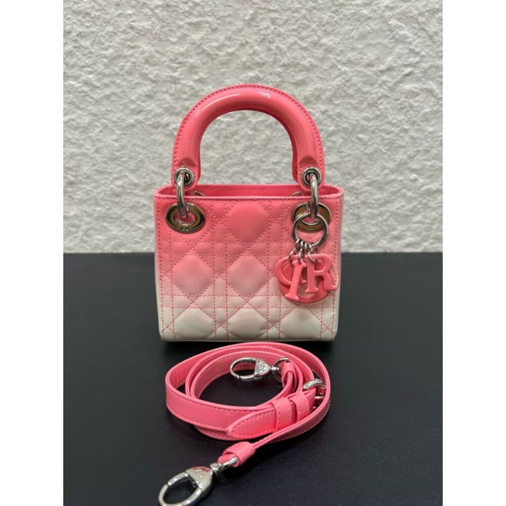 Dior Women Pre-Loved Bag Very Good Condition